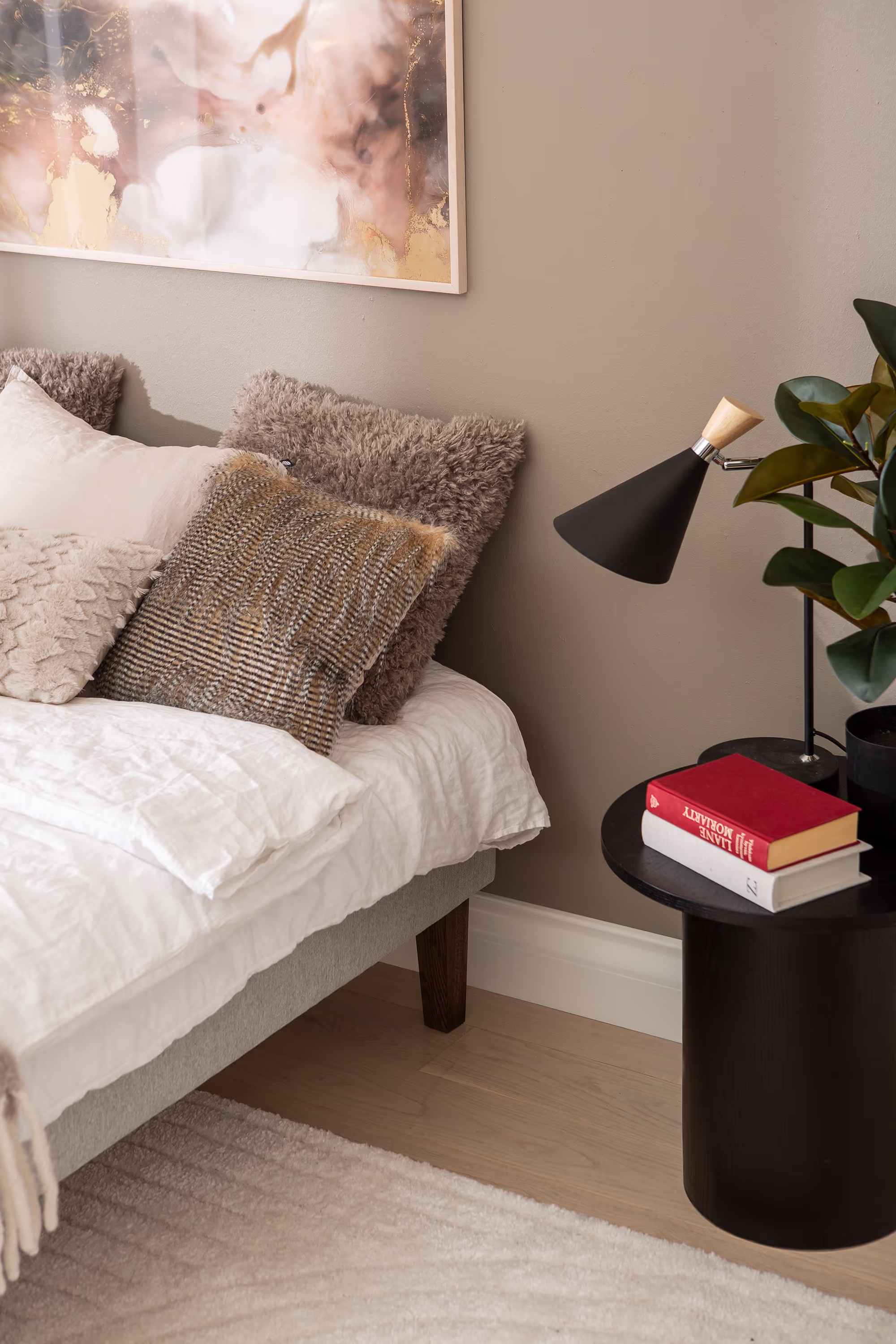 Close-up of the light grey Primo 84 fabric texture on the Moon Silver divan bed