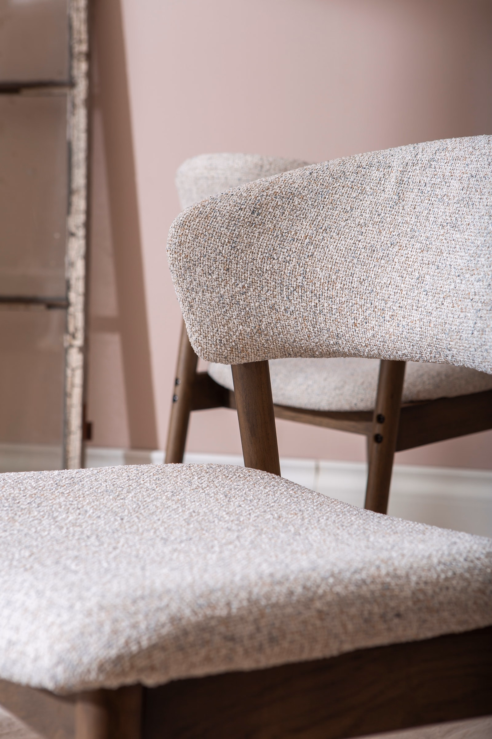 Niela Dining Chair, Smoked oak frame image 8