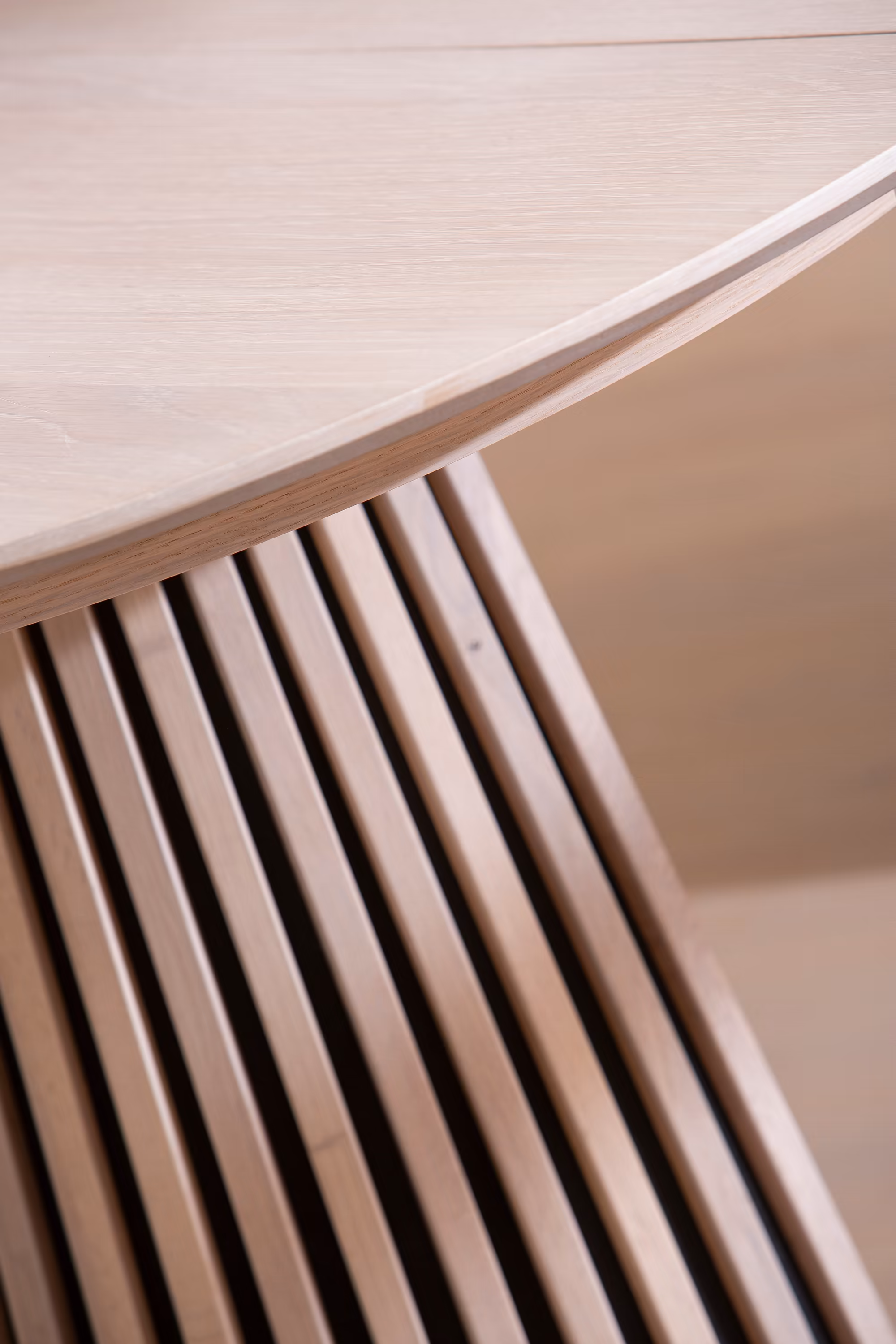 Metz Dining Table, White image 8
