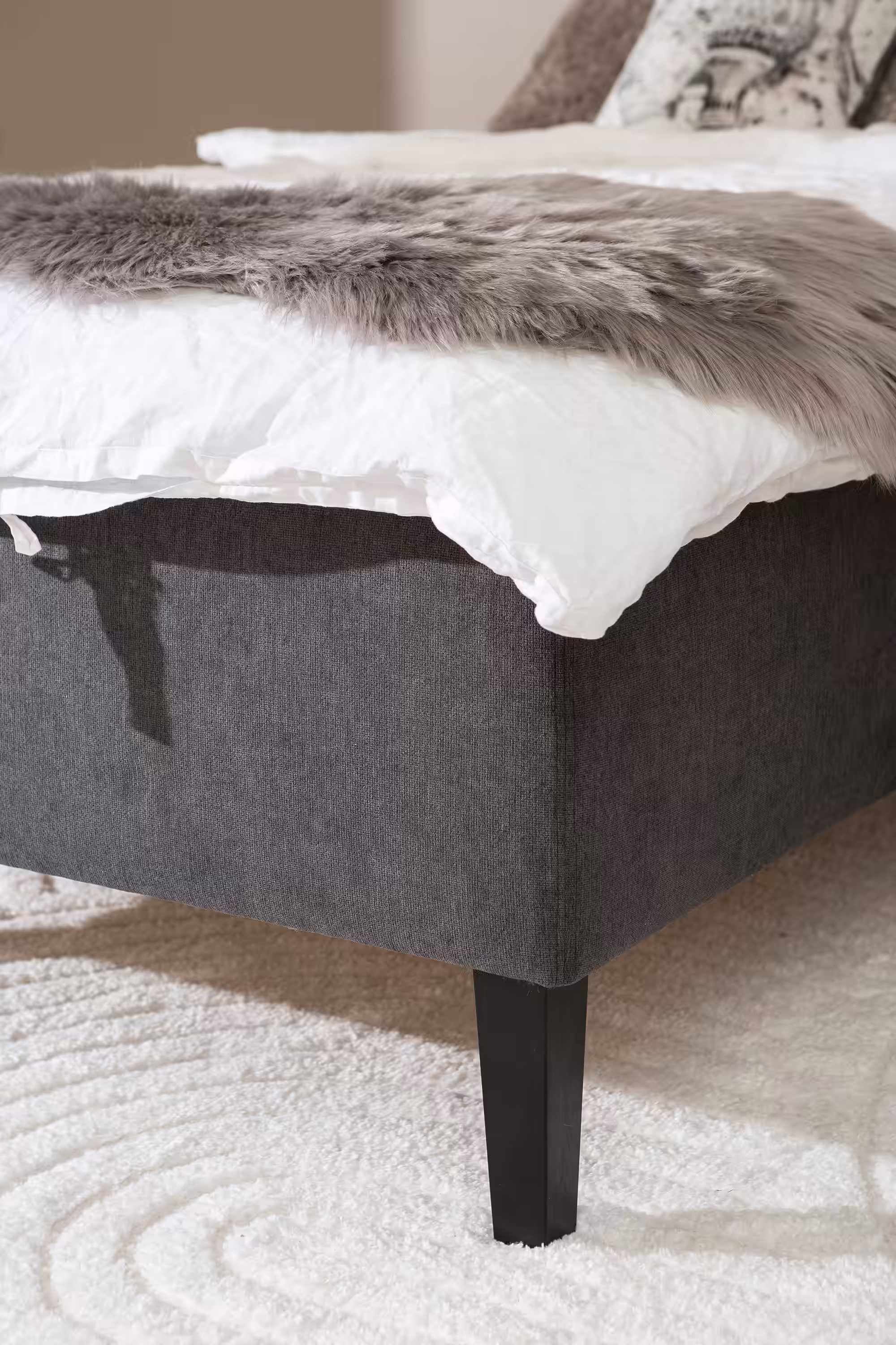 Moon Gold Divan Bed, Black image 3
