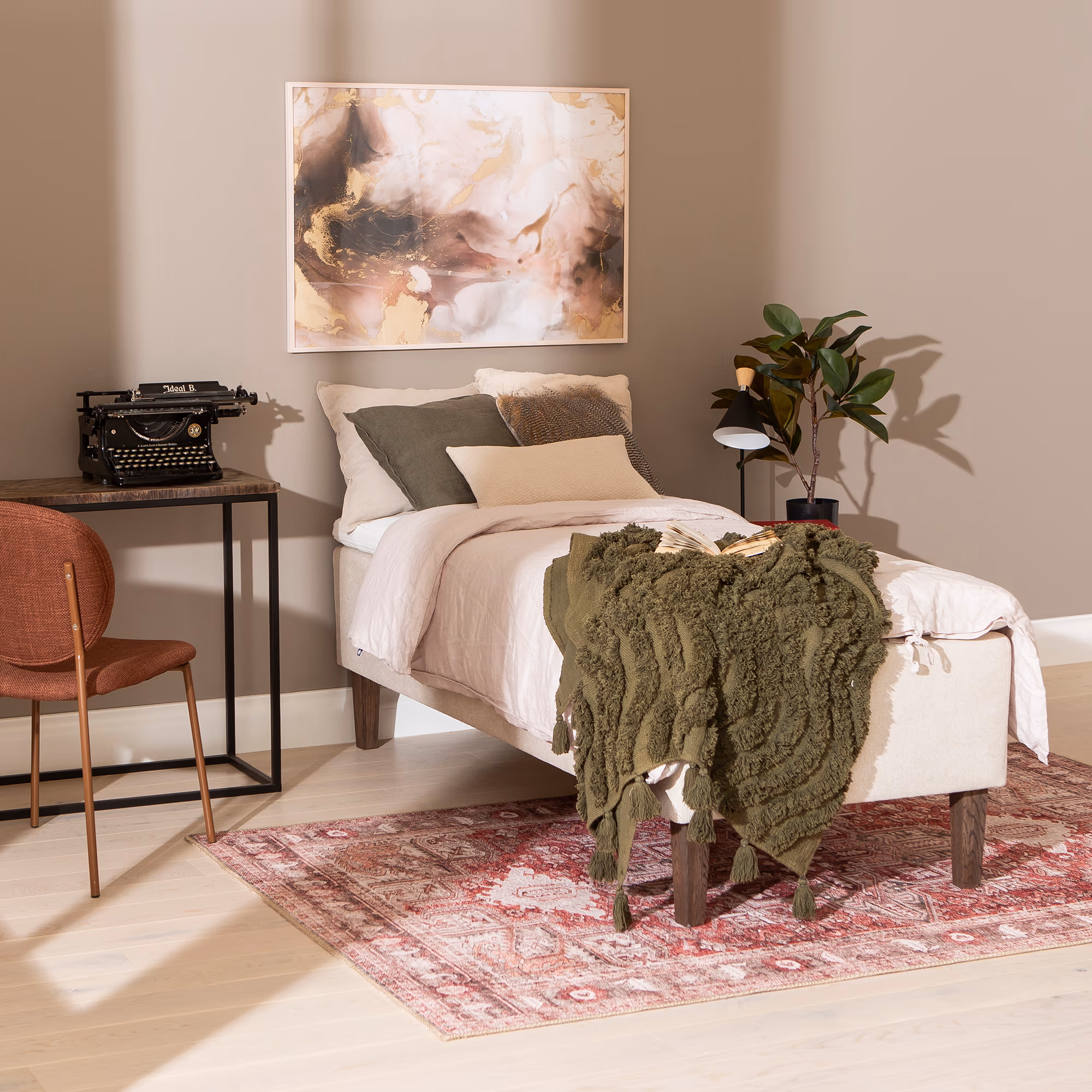 Moon Gold Divan Bed, Beige image 4