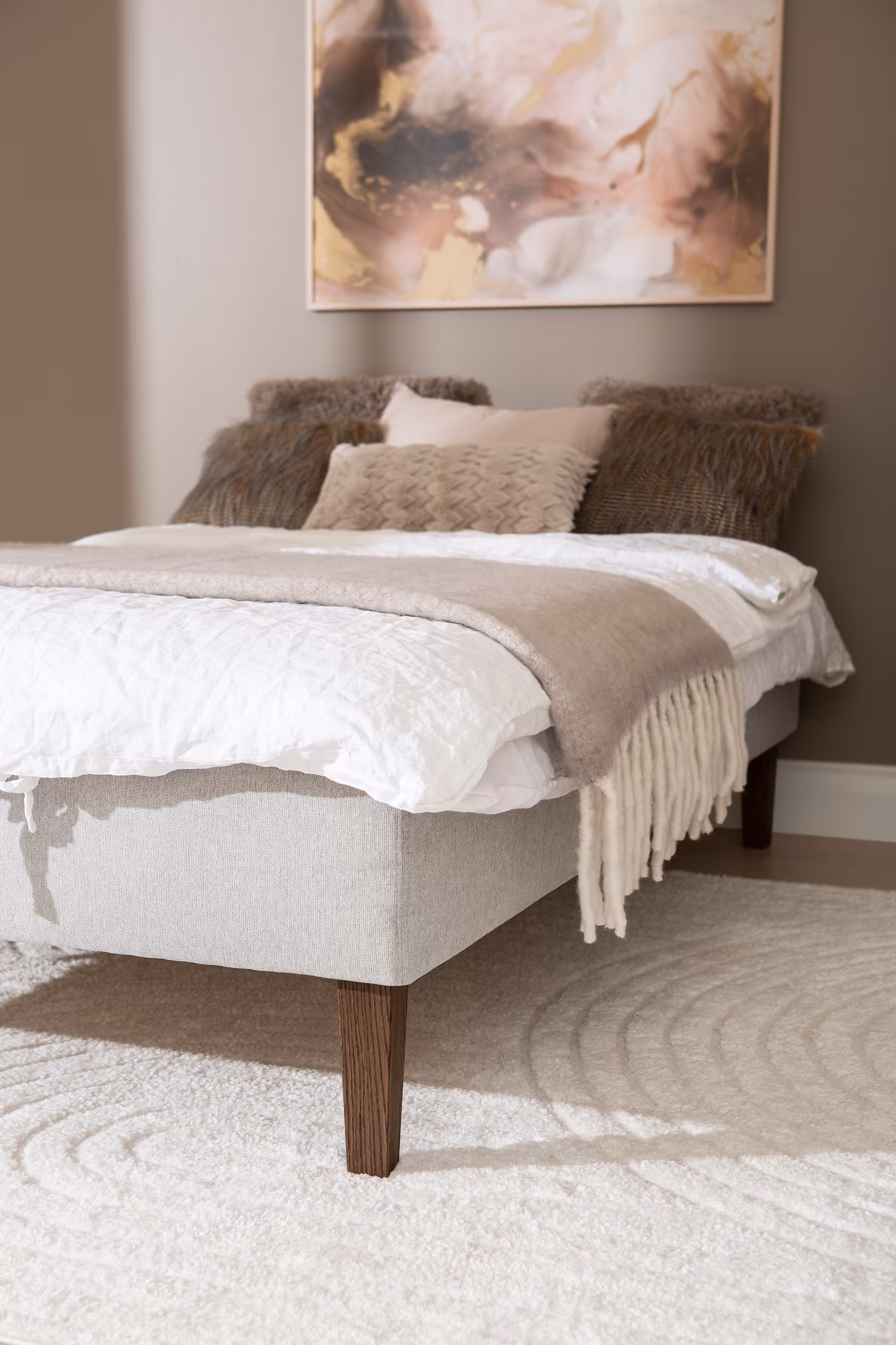 Moon Silver divan bed, Grey image 2