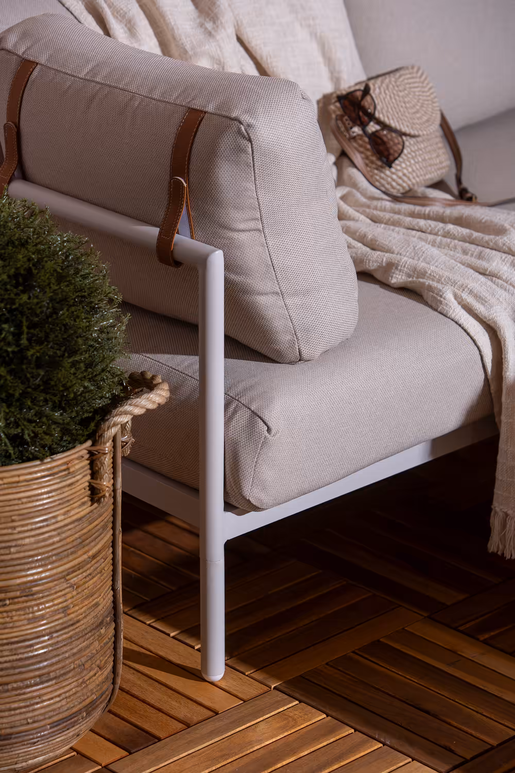 Nordic Outdoor Lounge Set, White, Beige image 6
