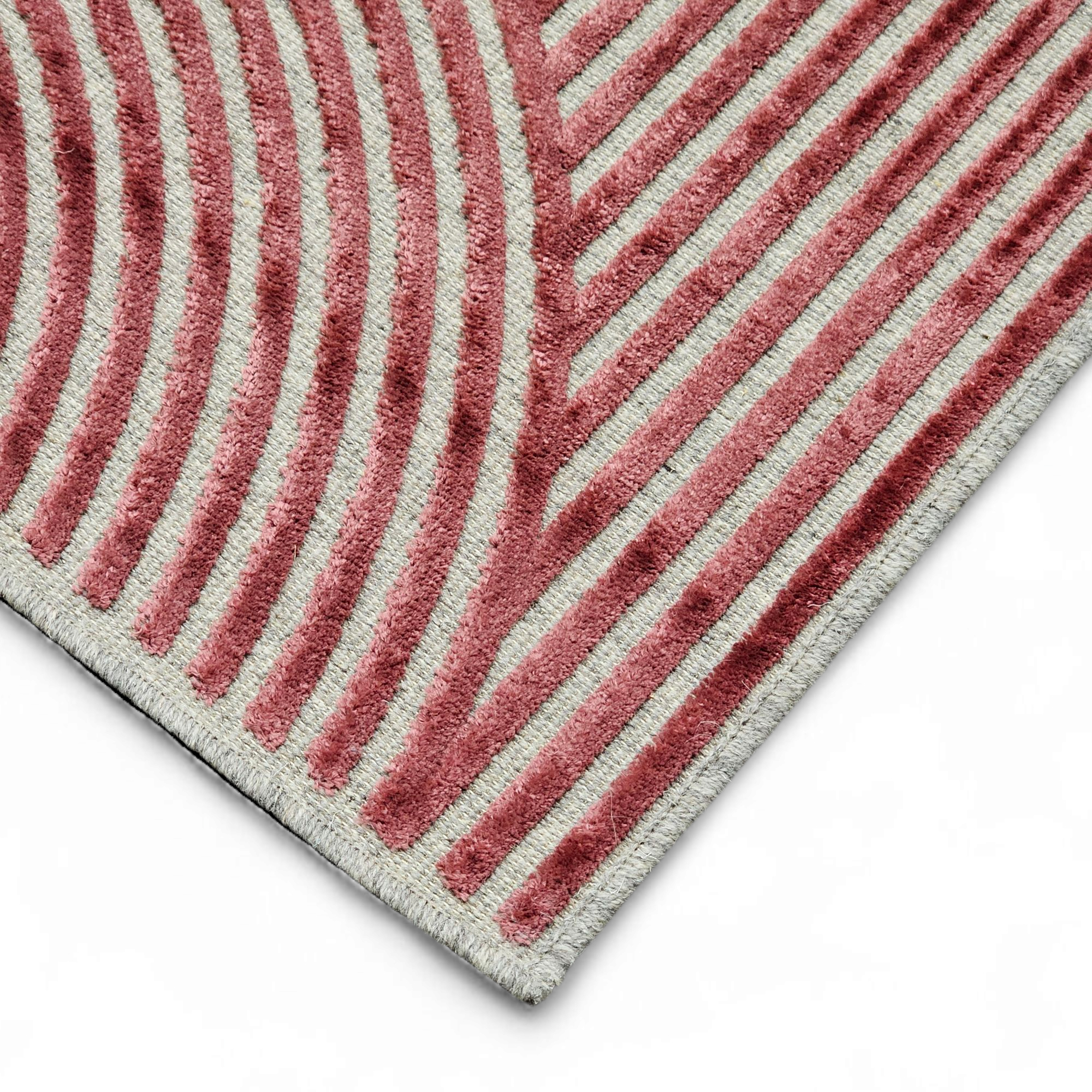Saaga Rug, Red, Beige image 12