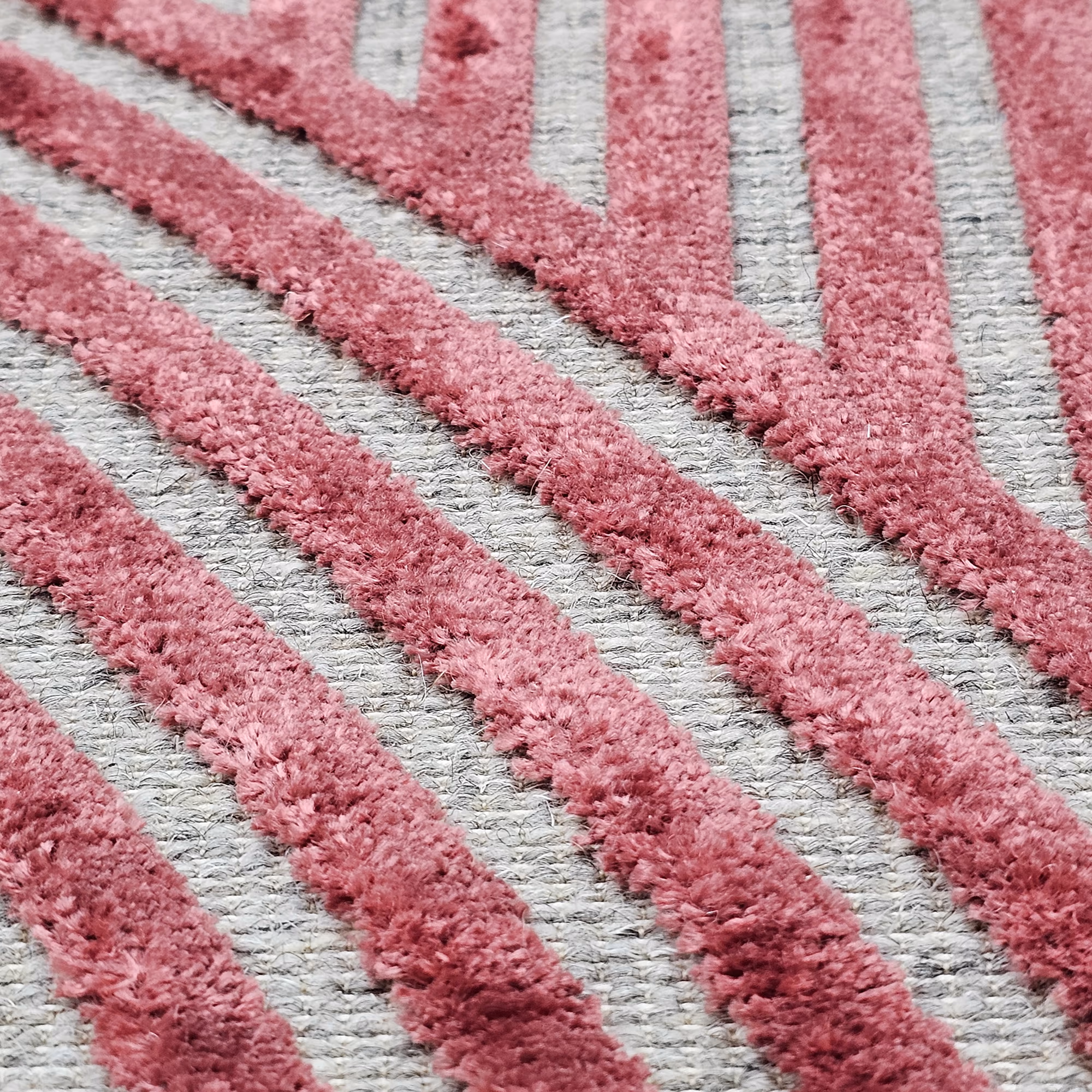 Saaga Rug, Red, Beige image 14
