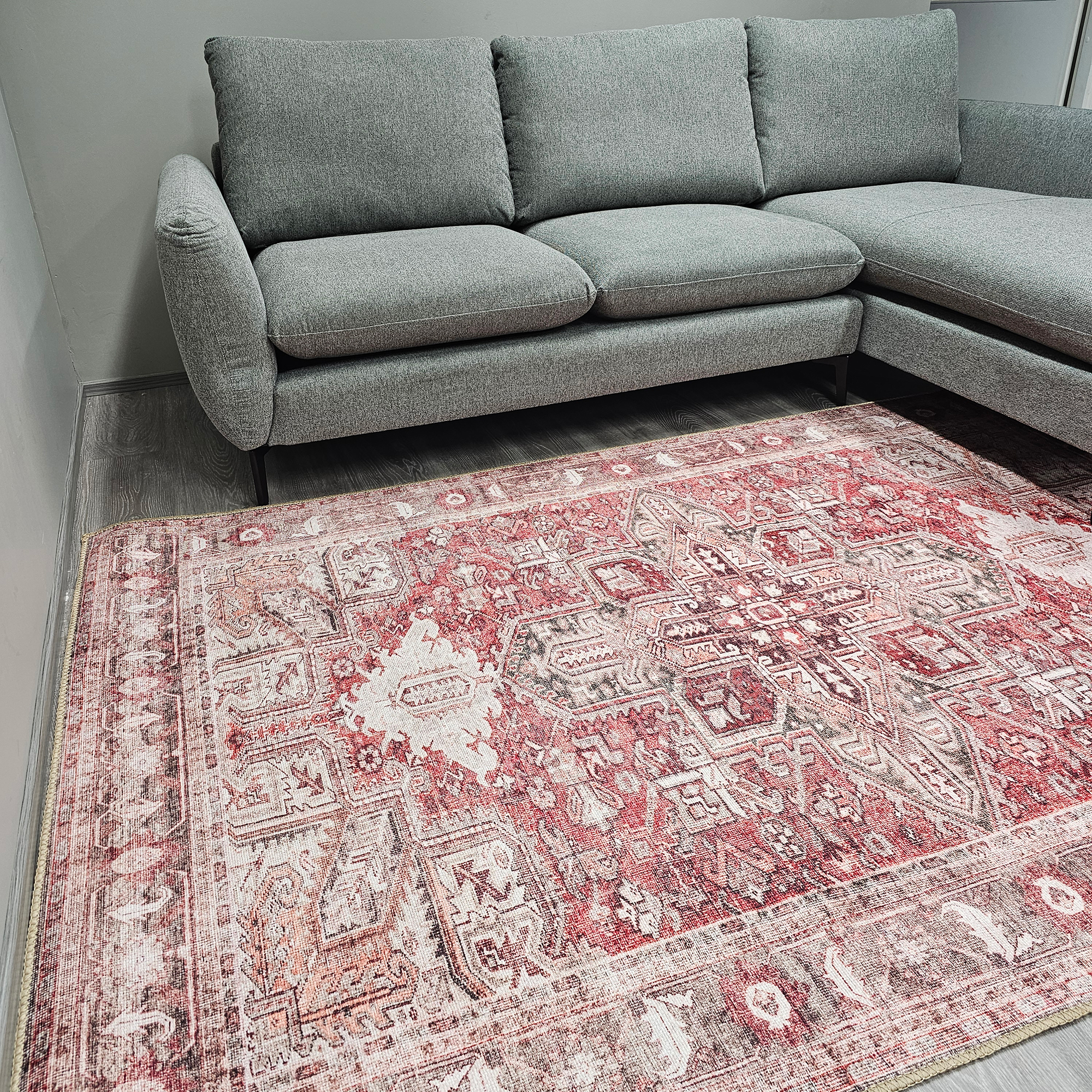 Sevilla Rug, Red image 12