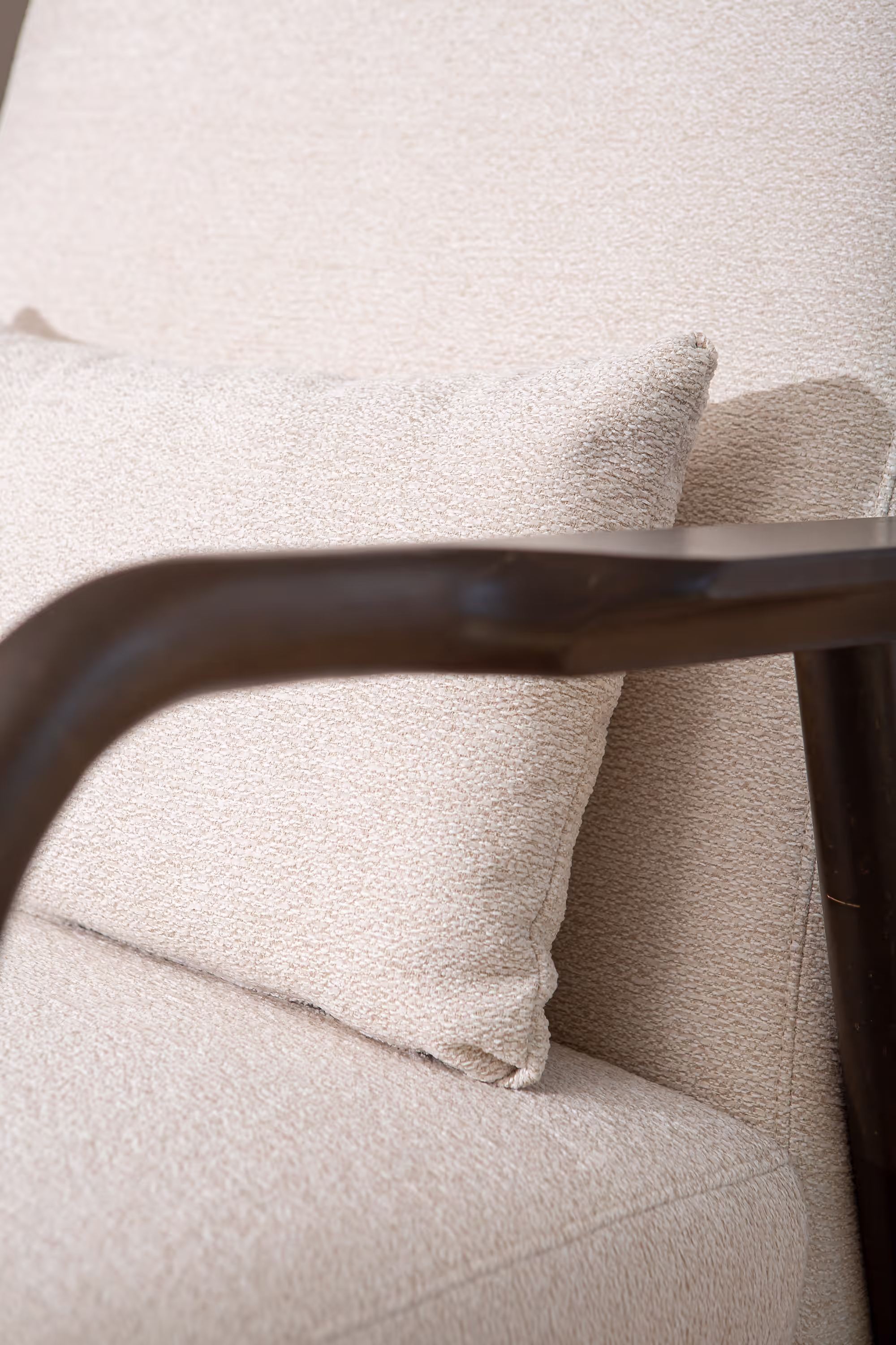 View of the seat depth and backrest height of Dove armchair