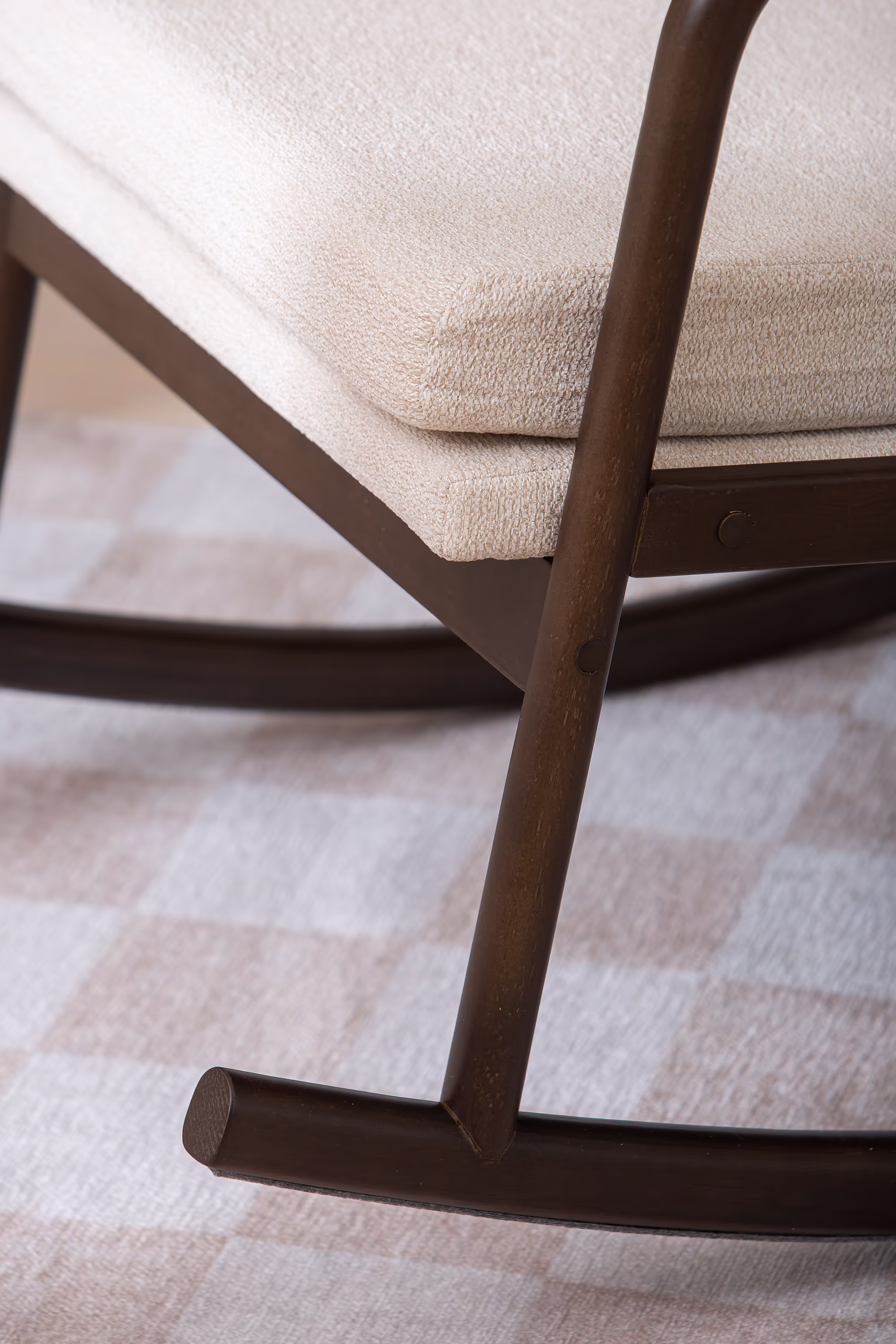 Swan rocking chair image demonstrating comfort and design harmony in a contemporary home.