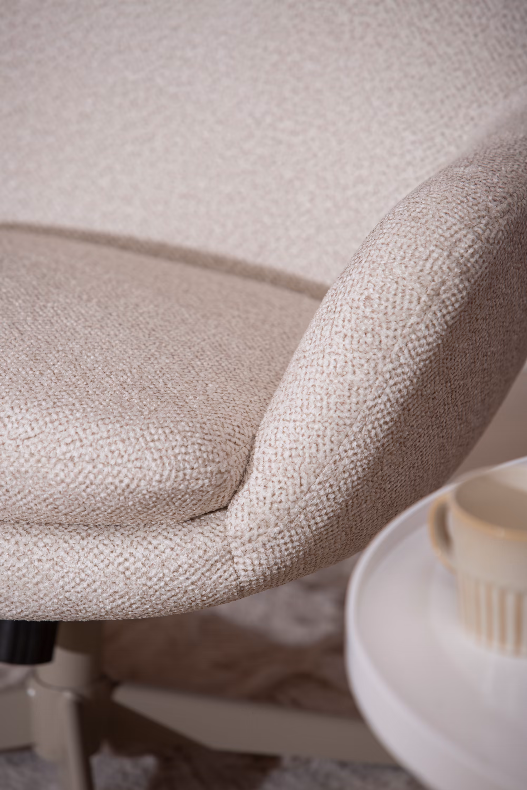 Blow Swivel Chair, Beige image 5