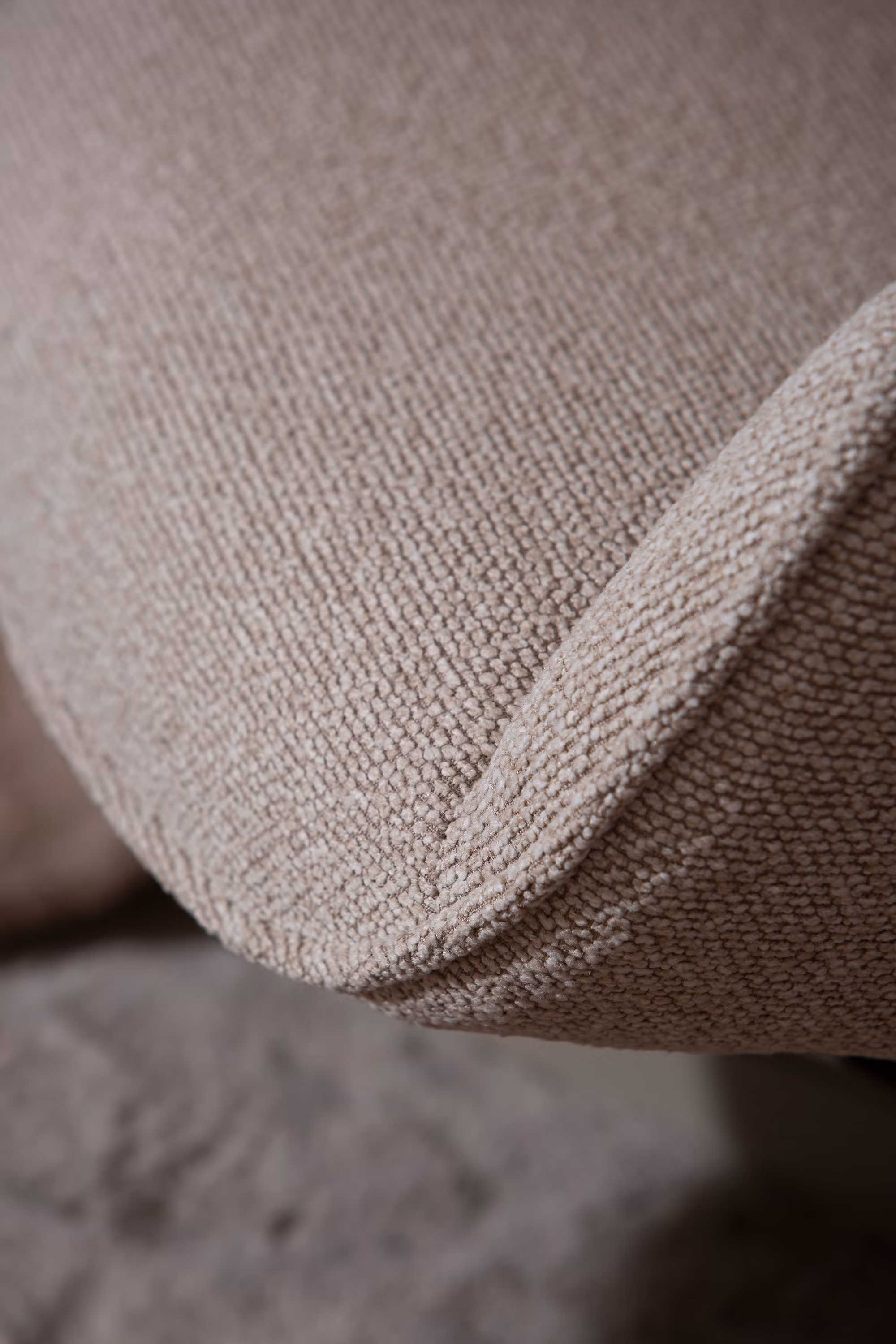 Wind Swivel Chair, Beige image 6